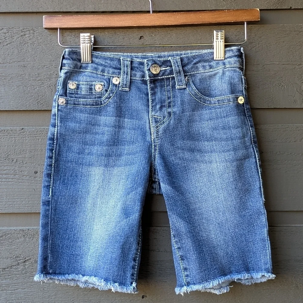 True Religion Kids Slim Fit Jean Short Size 6 Snap Closure Frayed Hem Stretch